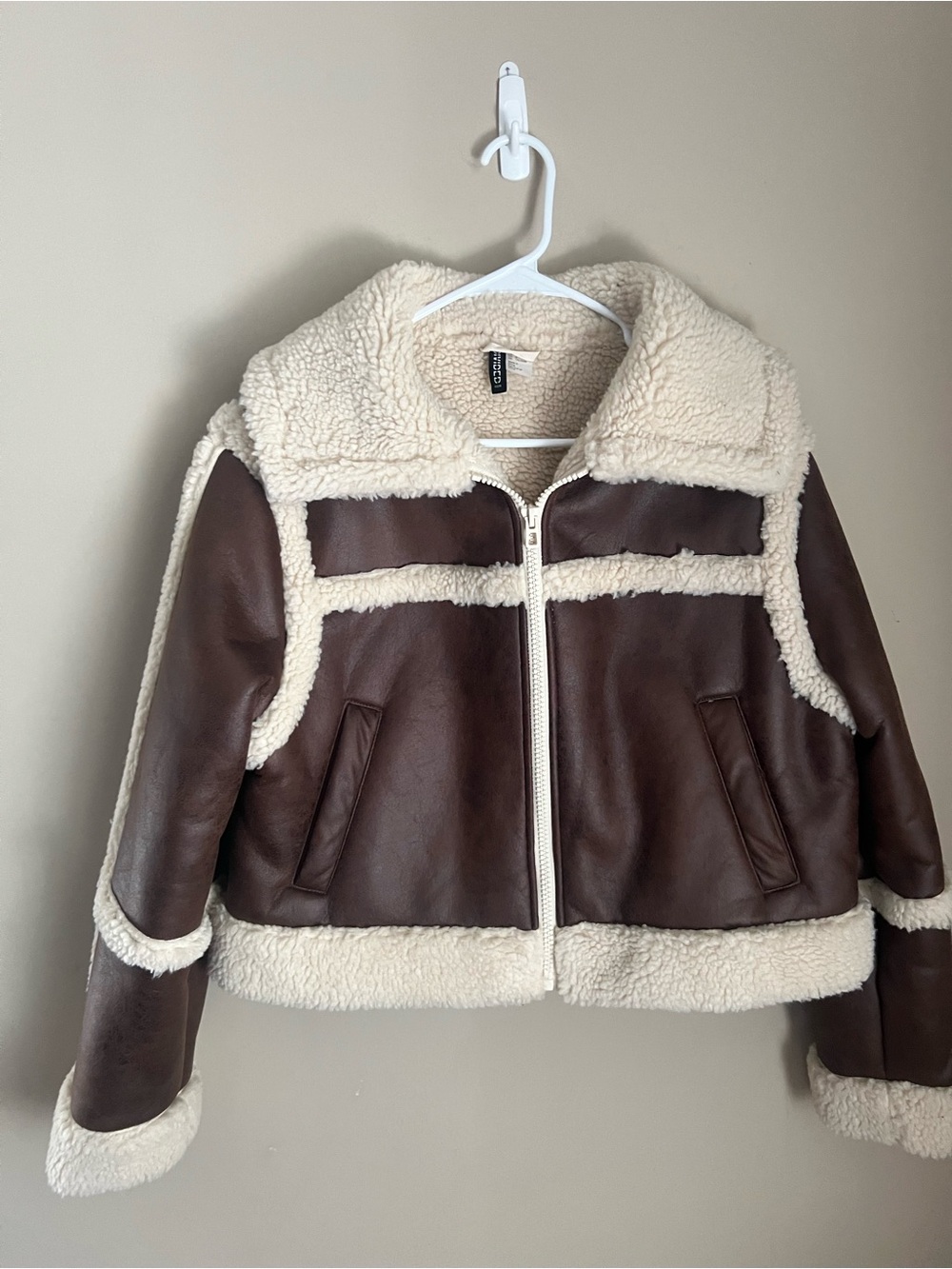 NEW CHIC H&M Brown Aviator Jacket with Cream Shearling Trim
